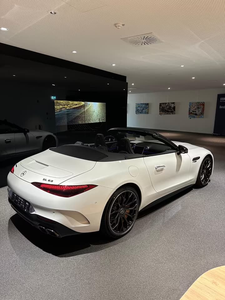 Mercedes-Benz SL63 AMG, Ansicht 3